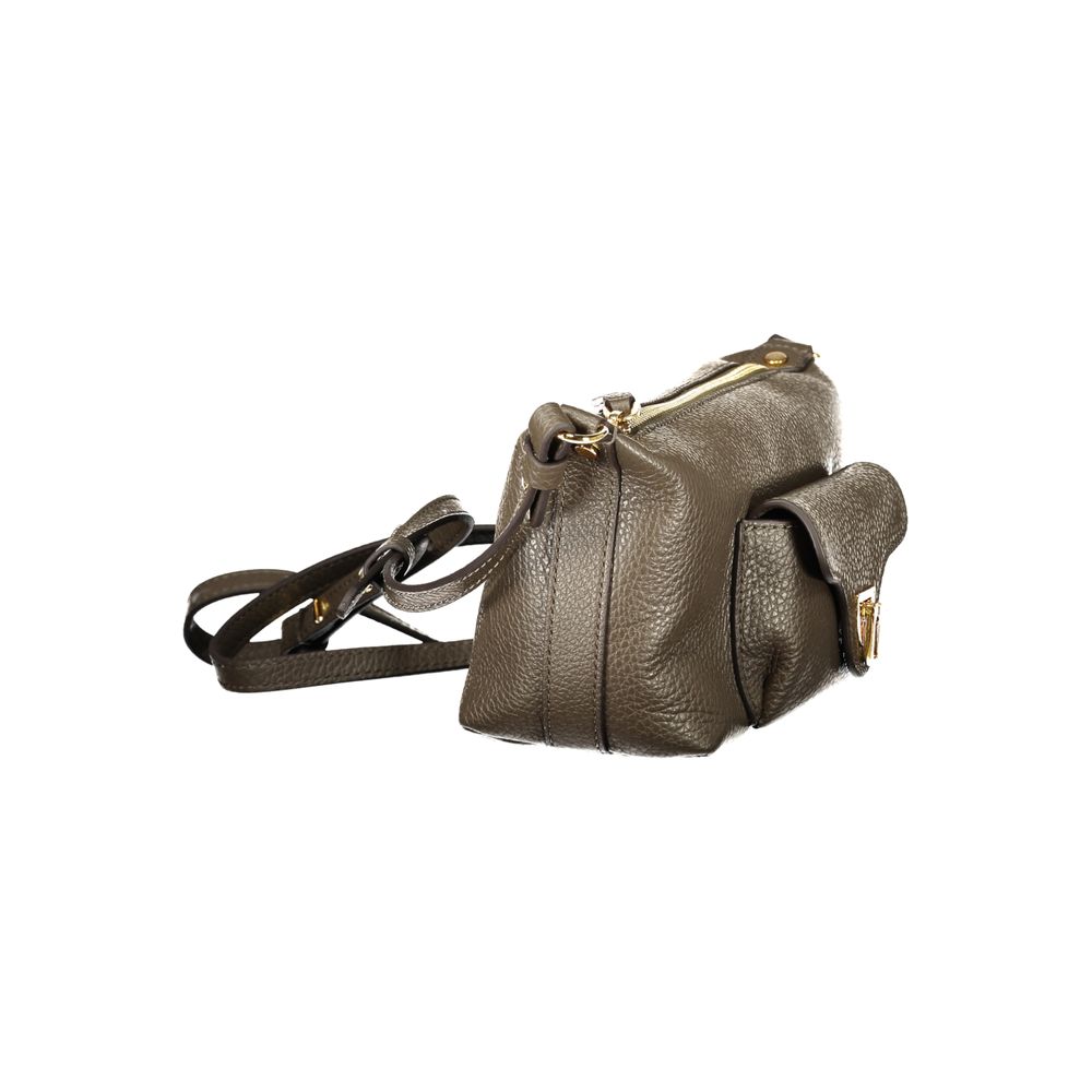 This Handbag by Coccinelle for women in leather and brown & signature presents a sculptural silhouette featuring a secure zipper, ample external-pockets, and versatile shoulder-strap & adjustable-strap for a sculptural finish.