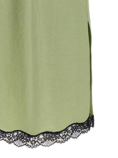 Skirt by Twinset for women in marabou acrylic satin bicolour, black & green features a captivating silhouette, showcasing the captivating Grace Women's Marabou Acrylic Satin Skirt design with a sophisticated midi for a captivating look.