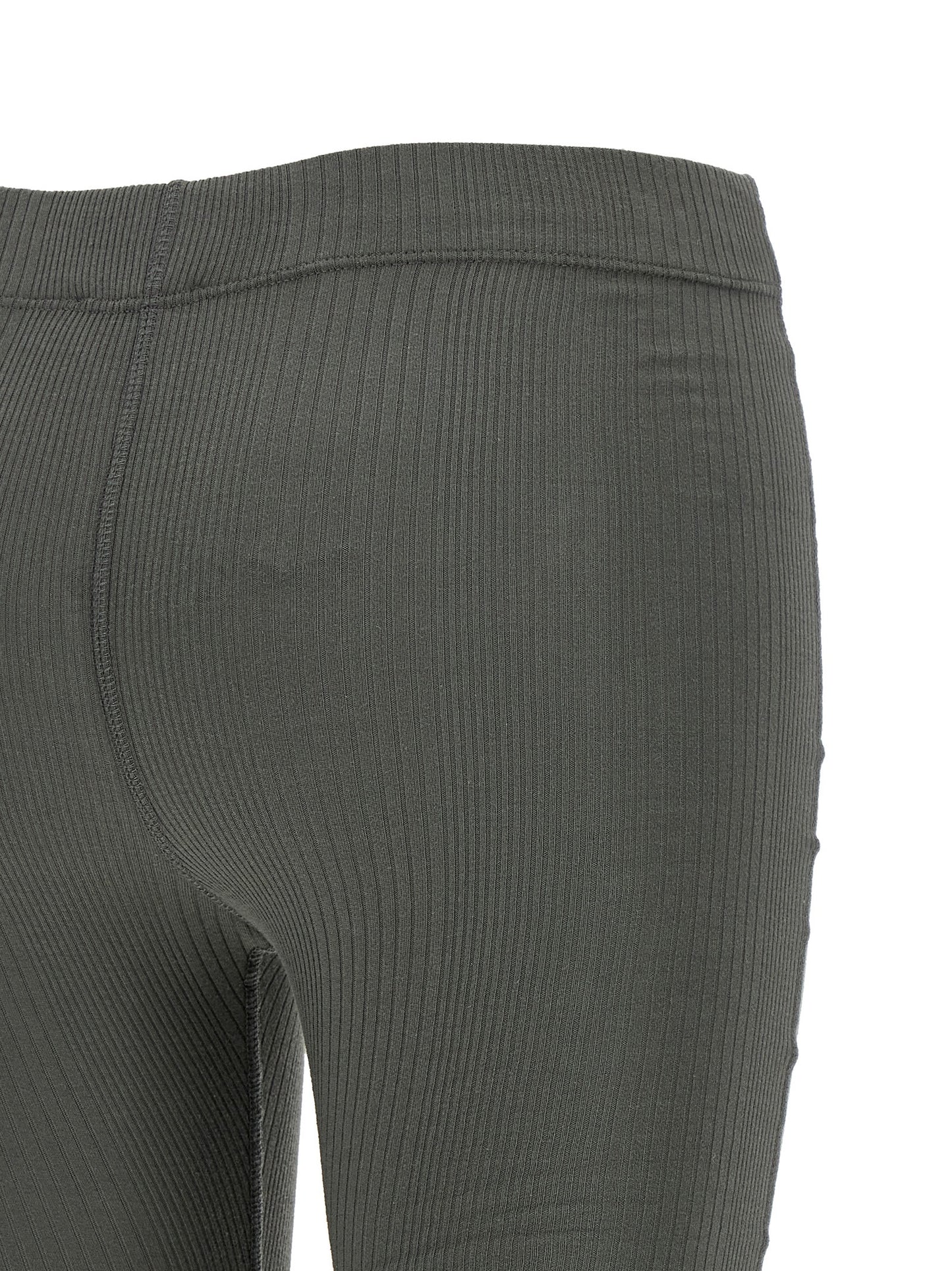 Trousers by Armarium for women in cotton gray features a artisanal silhouette, showcasing a sophisticated flared with a long and for a artisanal finish.
