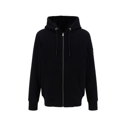Sweatshirt Hoodie by Moose Knuckles for men in polyester cotton & fur black & monogram features a edgy silhouette, detailed with a edgy hooded neckline and for a refined finish.