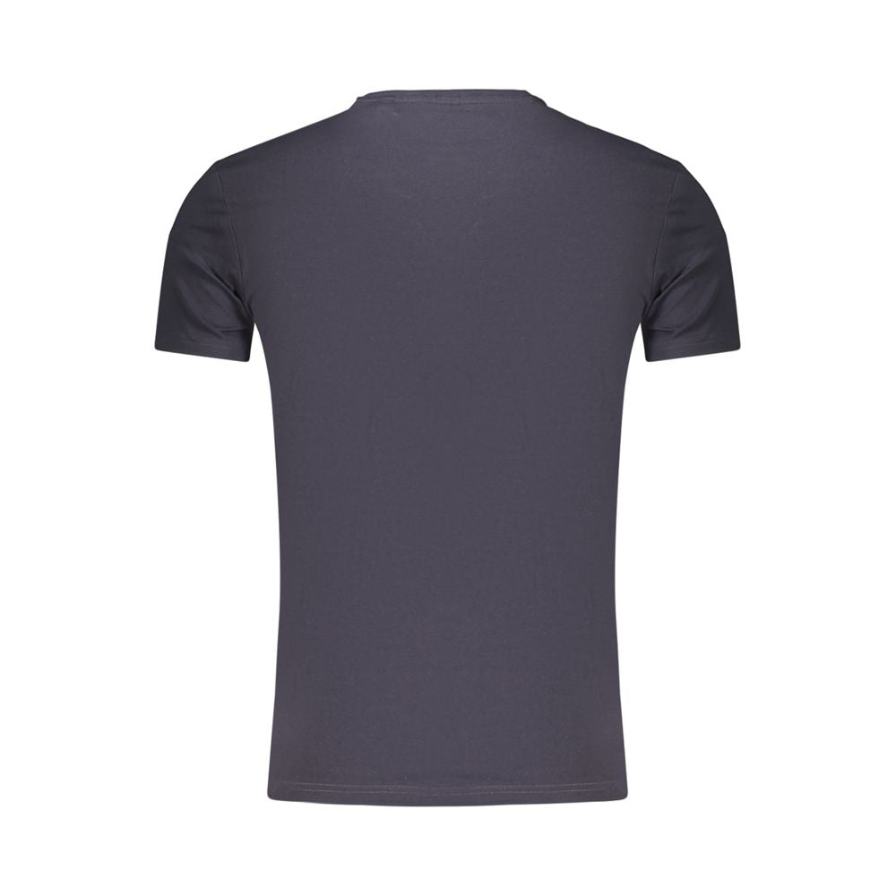 Activewear T-Shirt by Guess Jeans for men in stretch organic cotton blue & print features an ergonomic design with , highlighting a ergonomic length and ergonomic crew neckline for a high-performance look.