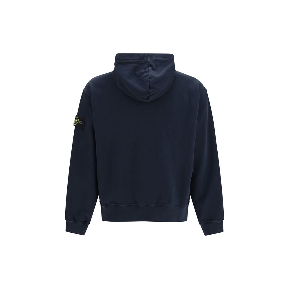 Sweatshirt Hoodie by Stone Island for men in cotton blue & signature showcases a city-ready silhouette, artfully detailed with a signature hooded high-neck neckline and for a city-ready finish.