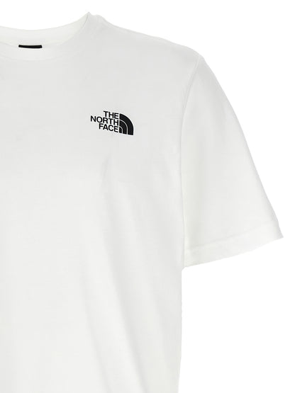T-Shirt by The North Face for men in cotton bicolour, black, white & print features an edgy silhouette, meticulously detailed with a sophisticated and crew neckline for a truly edgy finish.