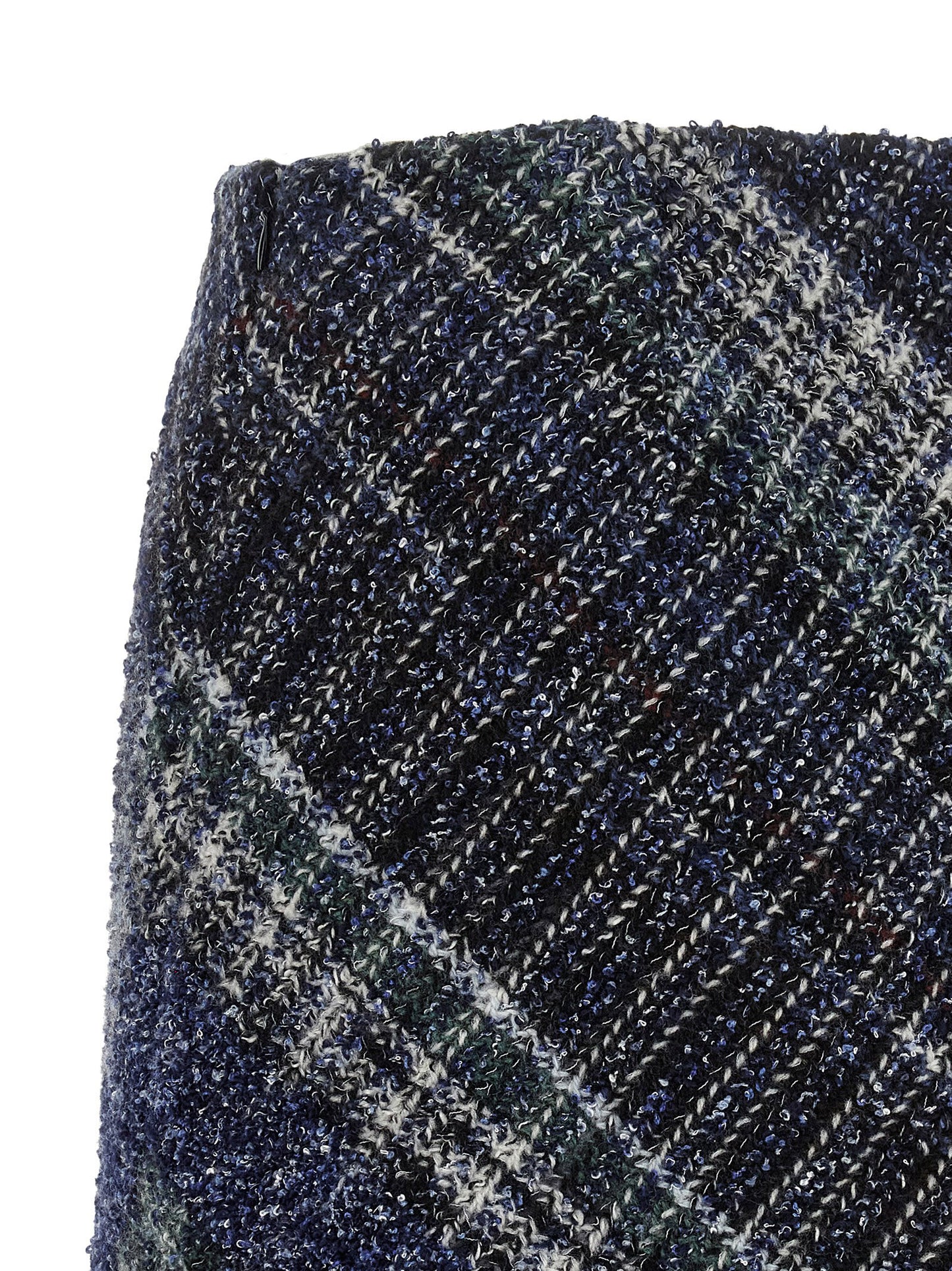 Skirt by Missoni for women in viscose cotton & wool blue & patterned features a captivating silhouette, showcasing the captivating Women's Viscose Cotton & Wool Skirt design with a sophisticated mini long for a captivating look.
