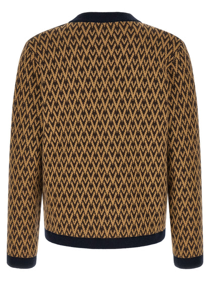 Cardigan by Valentino Garavani for men in cashmere camel, dark-blue, gold, multicolor, patterned, jacquard & signature features an impeccable silhouette, showcasing a sophisticated v-neck neckline and detail for a truly impeccable finish.
