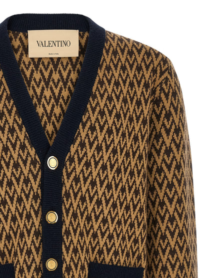 Cardigan by Valentino Garavani for men in cashmere camel, dark-blue, gold, multicolor, patterned, jacquard & signature features a dramatic silhouette, showcasing a sophisticated v-neck neckline and dramatic detail for a timeless, premium look.