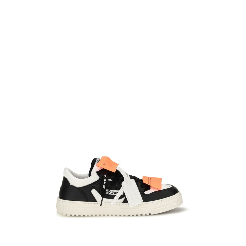 Sneakers by Off-White for men in polyester & bos taurus calf leather multicolor, white & signature presents a sumptuous silhouette, artfully capturing the essence of the Men's Low Top Polyester & Bos Taurus Calf Leather Sneakers with its sumptuous low-top style design.