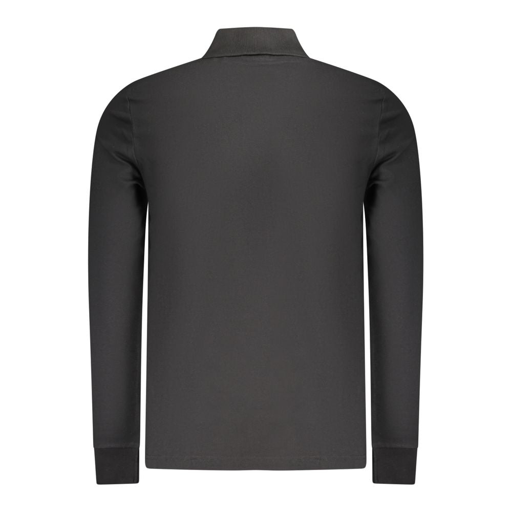 This Polo Shirt by Hugo Boss for men in stretch cotton black presents a flawless silhouette, showcasing flawless detailing and a refined for a truly flawless aesthetic.