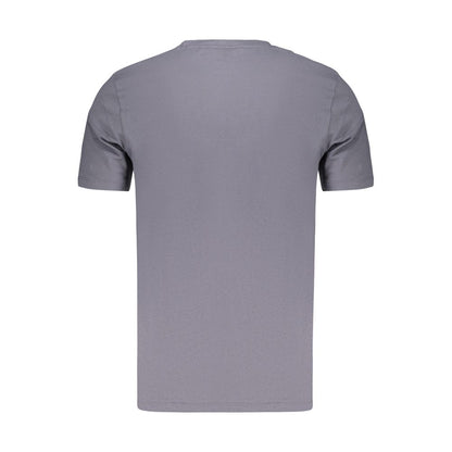T-Shirt by Hugo Boss for men in cotton blue features an on trend silhouette, perfectly showcasing a on trend and crew neckline for an elevated aesthetic.
