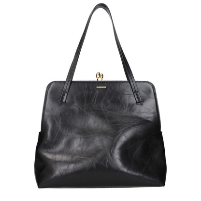 Shoulder Bag by Jil Sander for women in leather black features a statuesque silhouette, showcasing a secure and statuesque with versatile shoulder-strap for a statuesque finish.