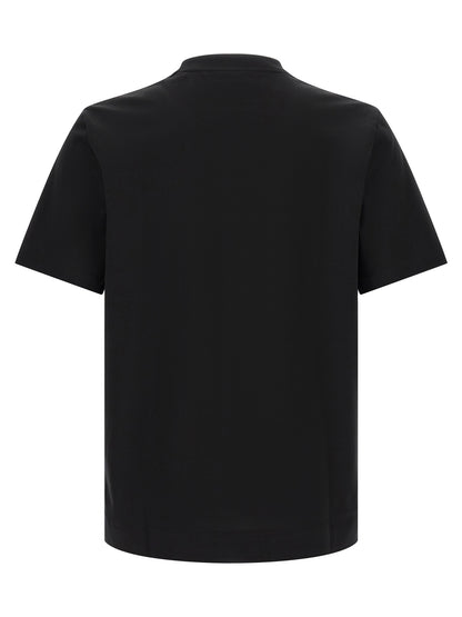 T-Shirt by Hugo Boss for men in cotton black showcases a chic silhouette, artfully detailed with a chic crew neckline and for a chic finish.