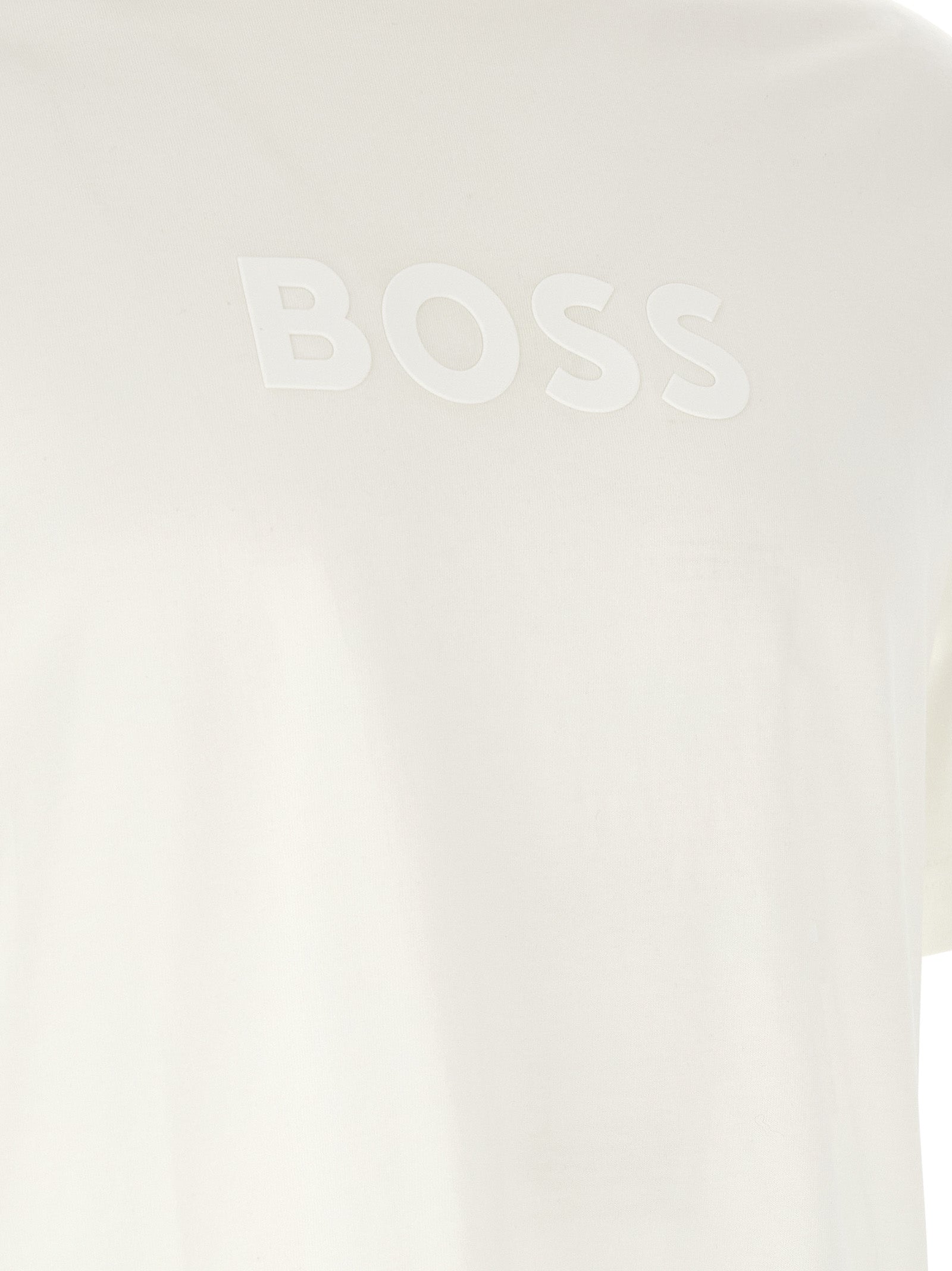 T-Shirt by Hugo Boss for men in cotton white features an edgy silhouette, meticulously detailed with a sophisticated and for a truly edgy finish.