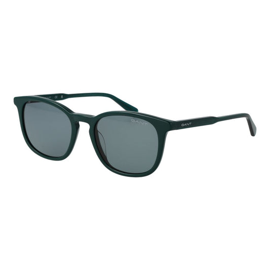 Sunglasses by Gant for unisex in plastic and multicolor presents a sumptuous silhouette, featuring green coloured frame and full-rim panto frame design with non-polarized category-2-medium-tint lens for a sumptuous look.