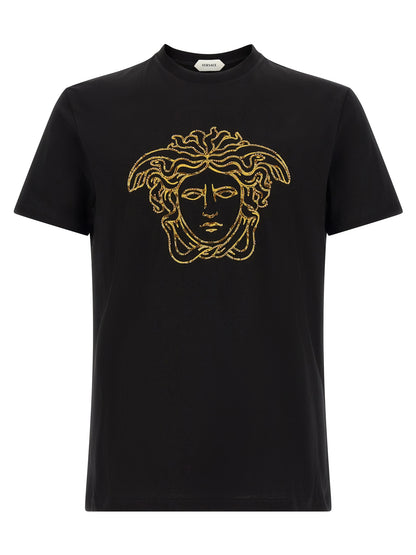 T-Shirt by Versace for men in cotton black & gold showcases a dramatic silhouette, elegantly detailed with a dramatic crew neckline and short-sleeve for a truly dramatic finish.