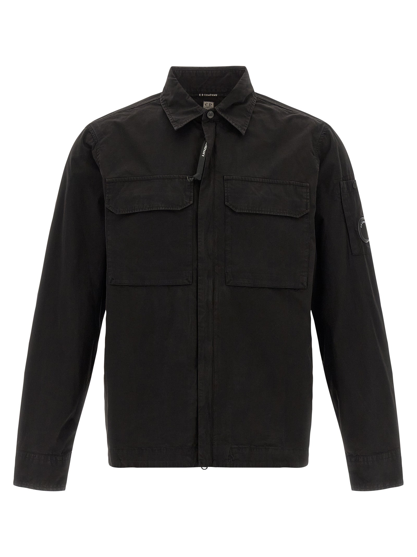 Overshirt by C.P. Company for men in organic cotton black & signature features an architectural silhouette with a refined and elegant for a architectural look.