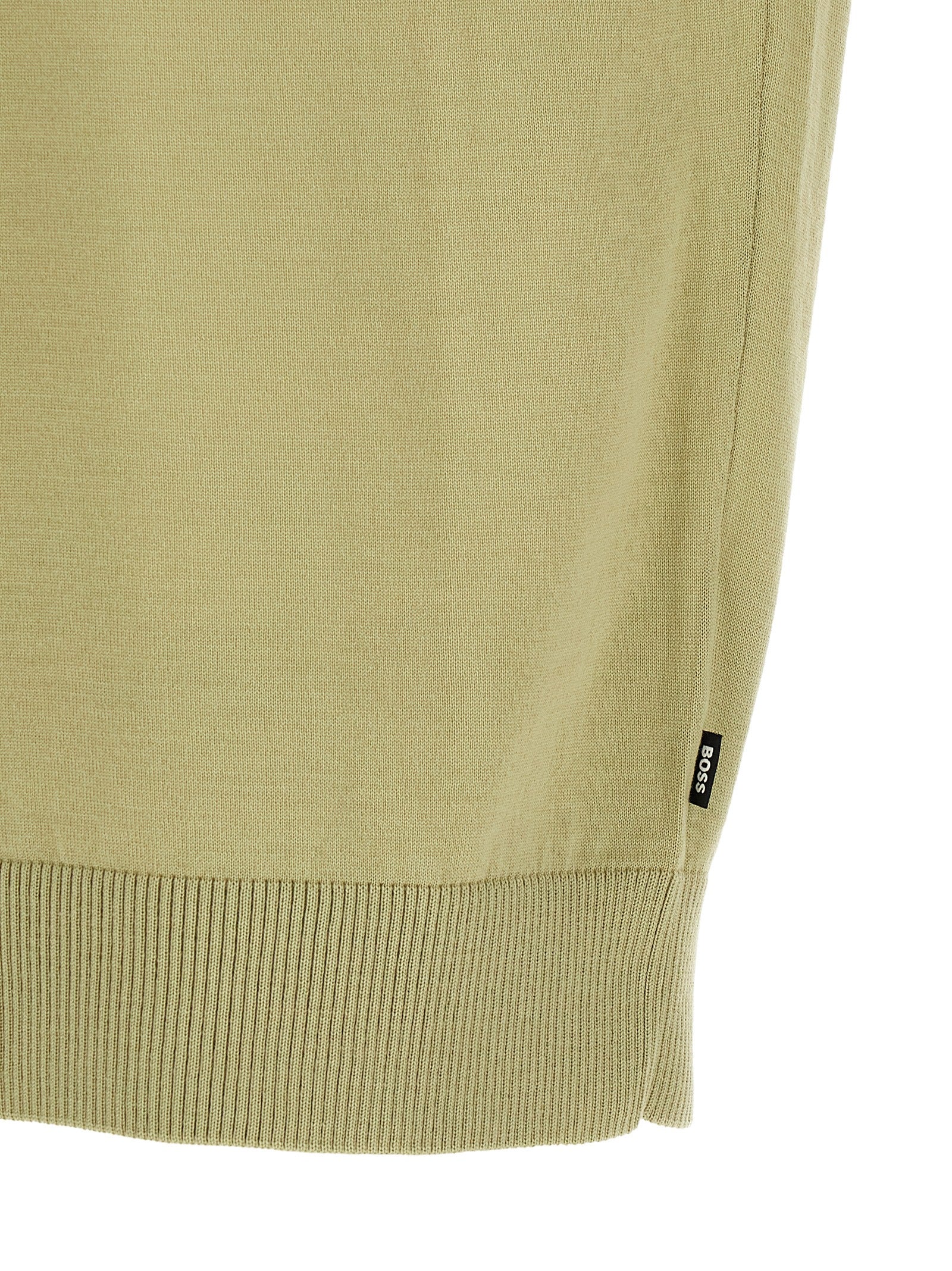 T-Shirt by Hugo Boss for men in merino virgin wool bicolour & green features an edgy silhouette, meticulously detailed with a sophisticated and for a truly edgy finish.