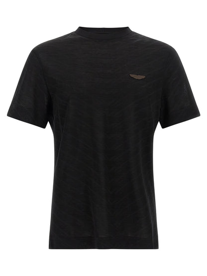 T-Shirt by Hugo Boss for men in cotton black & jacquard showcases a chic silhouette, artfully detailed with a chic crew neckline and for a chic finish.