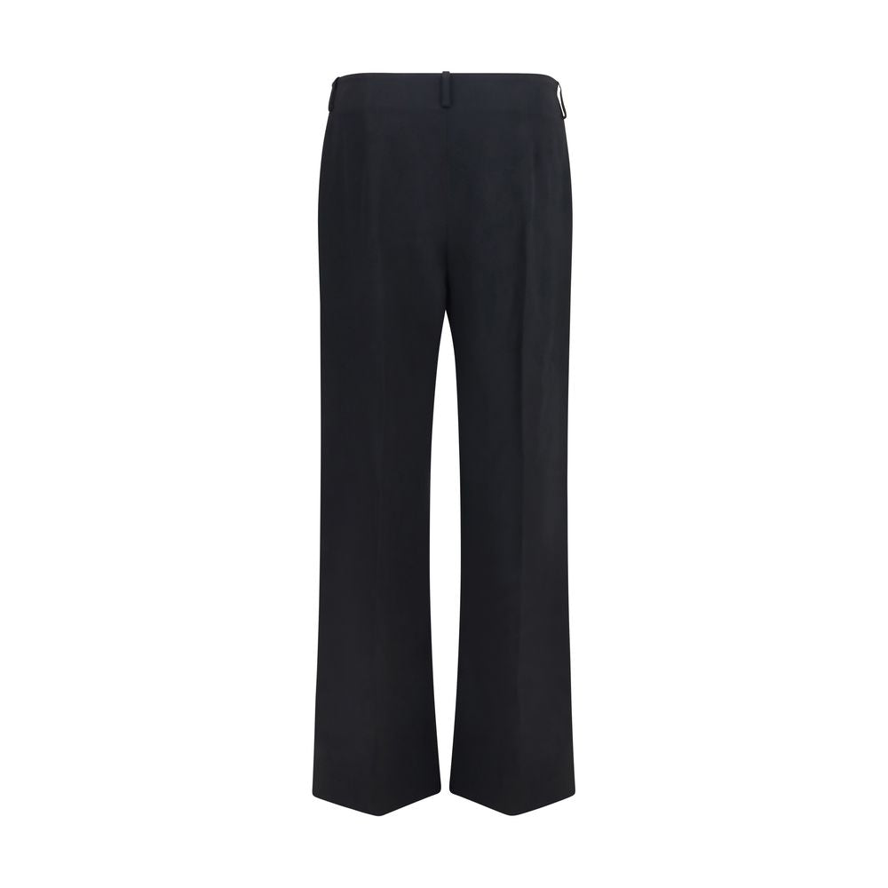 Casual Pants by Khaite for women in linen & polyester black presents a refined pantology silhouette, artfully defined by a refined pantology regular-fit, long, and a sophisticated .