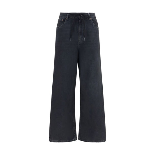Jeans by MM6 for women in stretch denim cotton black features an refined tailoring silhouette, showcasing a premium straight-leg, relaxed-fit & regular-fit with a low rise and long cut for a refined tailoring look.
