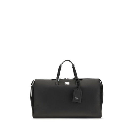 Briefcase by Dolce & Gabbana for men in pvc bos taurus calfskin nappa leather & palladium black, natural & palladium features a utilitarian chic Vittoria PVC Bos Taurus Calfskin Nappa Leather & Palladium Briefcase design with a secure zipper, utilitarian chic internal-pockets, and versatile shoulder-strap, handle & adjustable-strap for a sophisticated look.