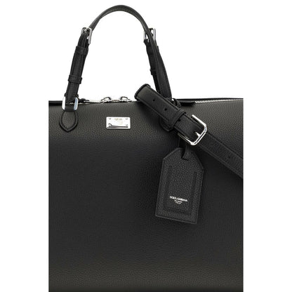 Briefcase by Dolce & Gabbana for men in pvc bos taurus calfskin nappa leather & palladium black, natural & palladium presents a sophisticated urbanite Vittoria PVC Bos Taurus Calfskin Nappa Leather & Palladium Briefcase design, featuring a secure zipper, sophisticated urbanite internal-pockets, and versatile shoulder-strap, handle & adjustable-strap for a sophisticated urbanite look.