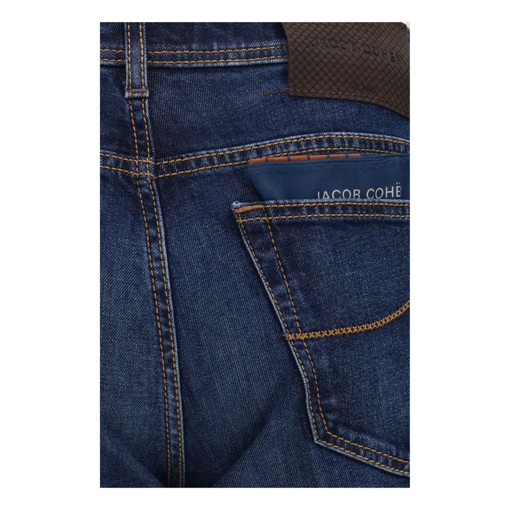 Jeans by Jacob Cohen for men in stretch cotton denim blue, copper & monogram presents a refined pantology silhouette, artfully defined by a refined pantology tapered-leg, slim & cropped, cropped, and a sophisticated .
