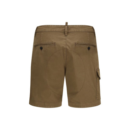 Bermuda Shorts by Dsquared² for men in stretch cotton brown features an nuanced silhouette, showcasing a nuanced straight & regular-fit with a short cut and for a sophisticated, premium finish.