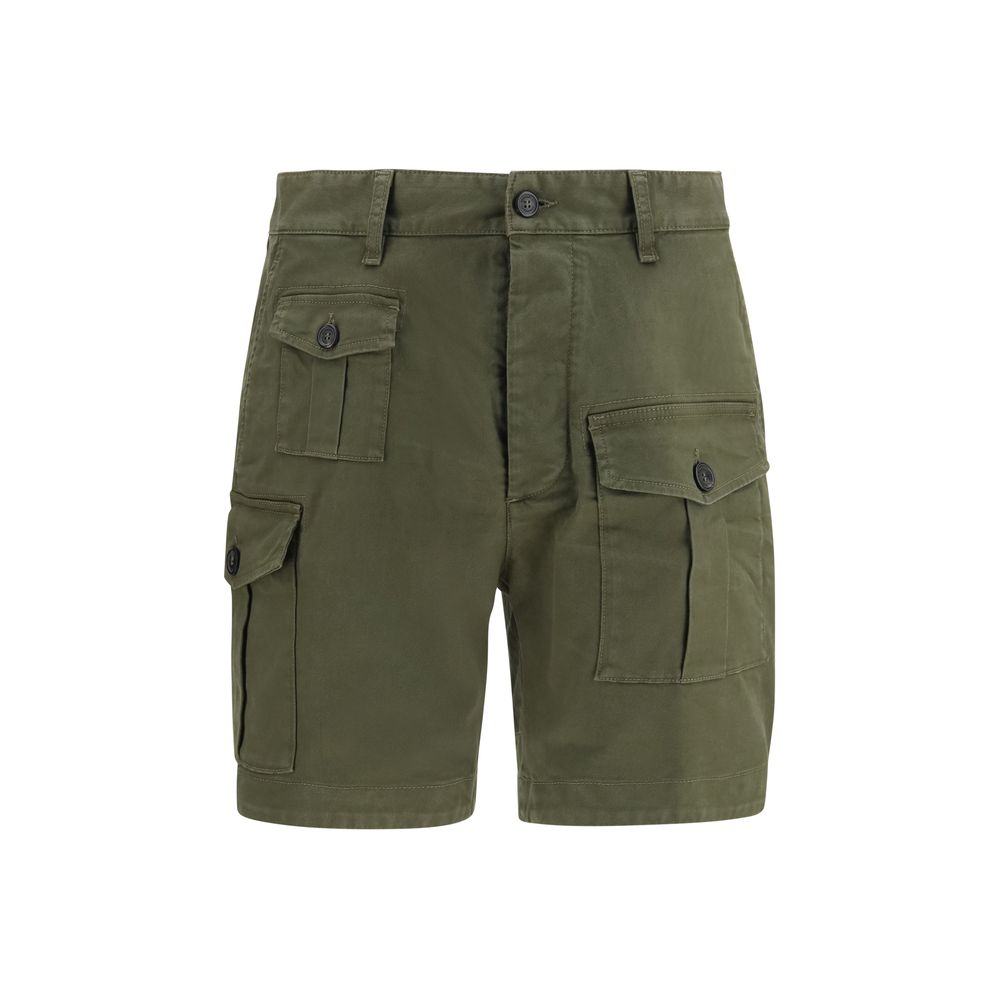 Bermuda Shorts by Dsquared² for men in stretch cotton bicolour features an tailored silhouette, showcasing a tailored straight & regular-fit with a short and for a sophisticated look.