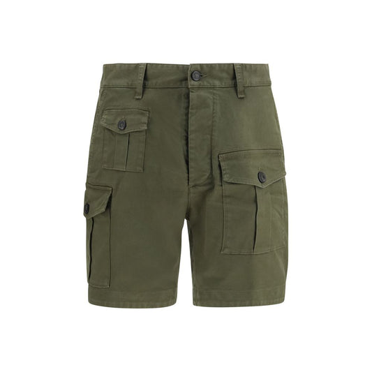Bermuda Shorts by Dsquared² for men in stretch cotton bicolour features an tailored silhouette, showcasing a tailored straight & regular-fit with a short and for a sophisticated look.