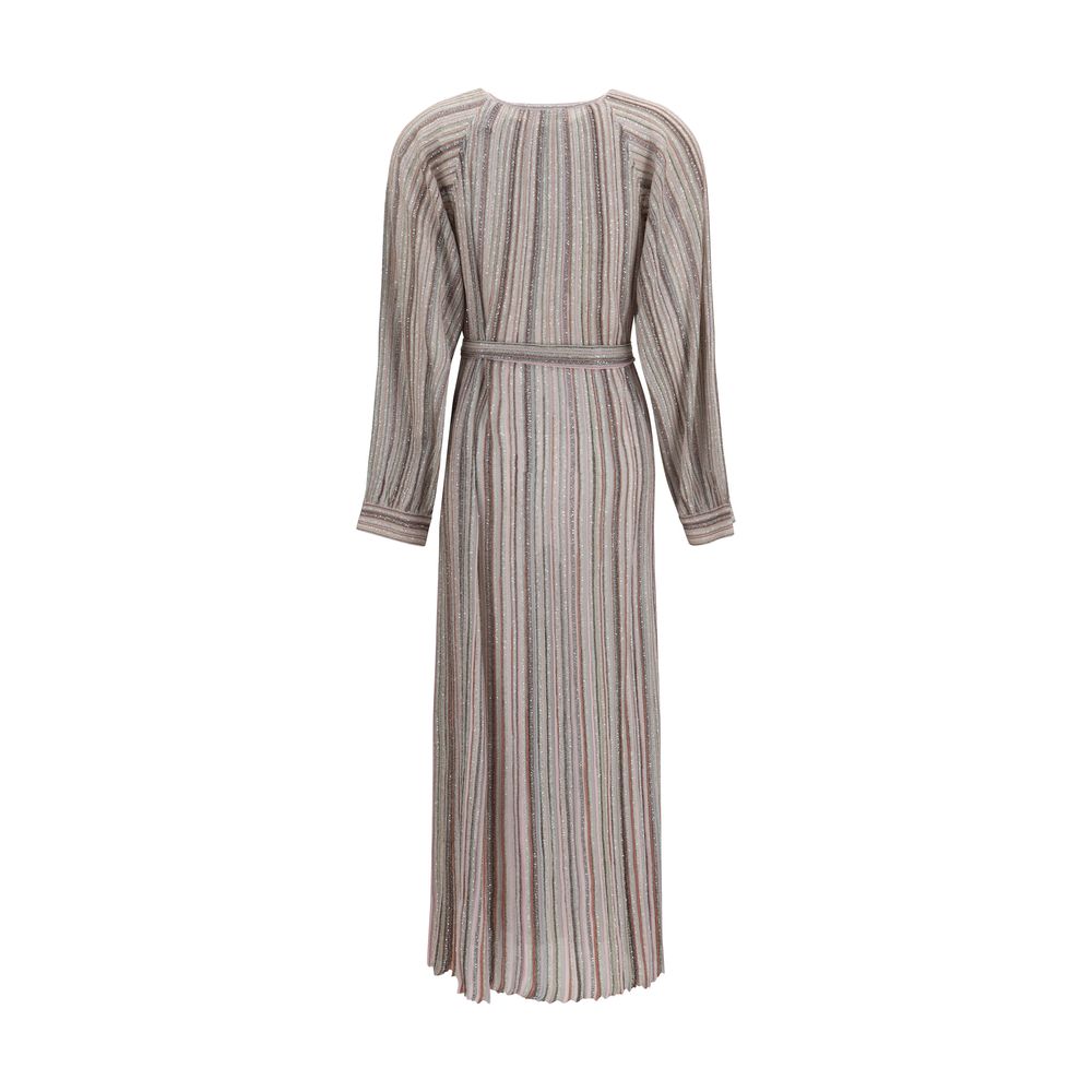 Dress by Missoni for women in polyamide viscose & sequins multicolor & striped features an magnificent silhouette, artfully detailed with a magnificent and that flows into an magnificent long.