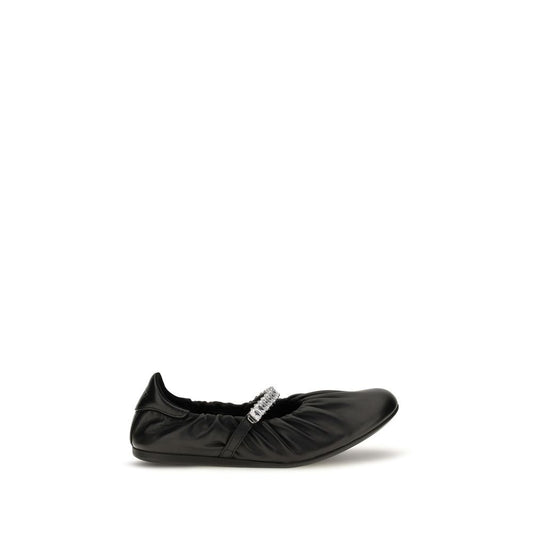 Ballet Flat Shoes by Jimmy Choo for women in bos taurus calf nappa leather black features an statuesque silhouette from the Play Women's Bos Taurus Calf Nappa Leather Ballet Flat Shoes collection, showcasing a and a statuesque for a statuesque look.
