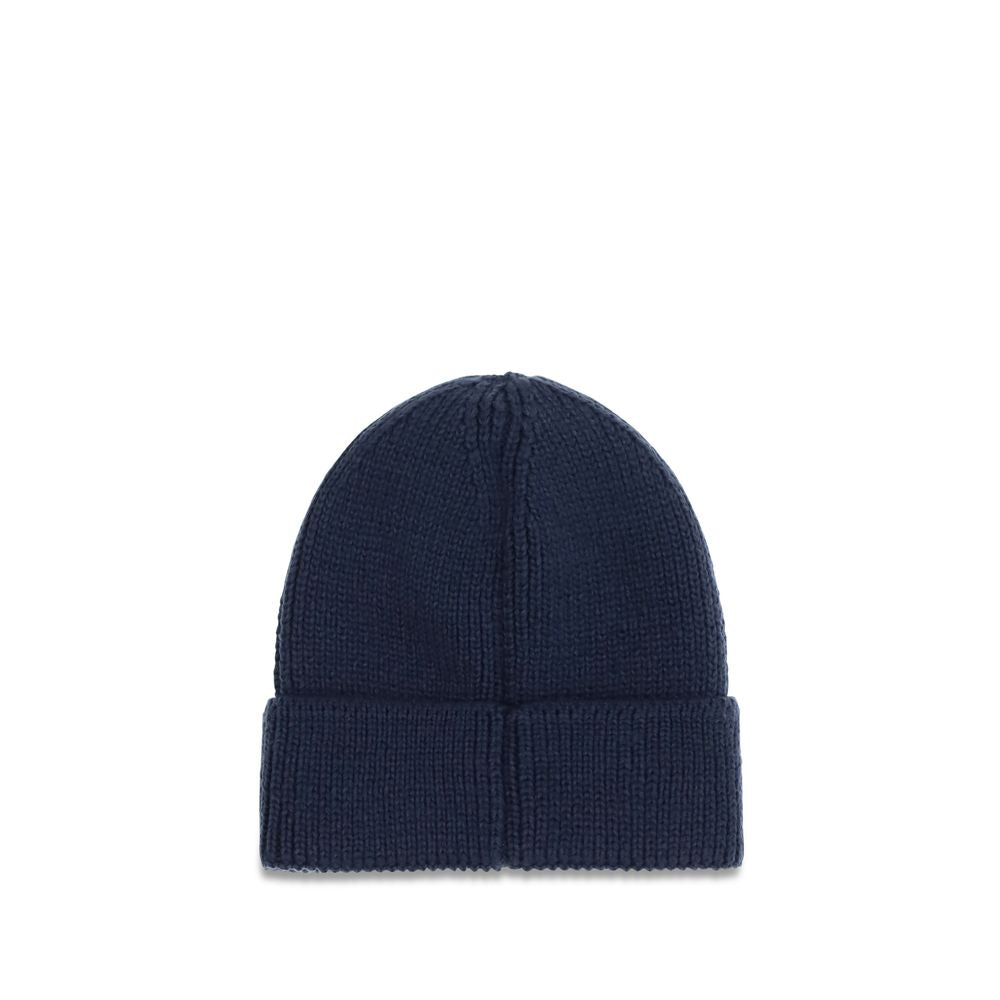 Beanie Hat by The North Face for men in marabou blue features a refined silhouette, showcasing the refined design of the Marabou Beanie Hat for a sophisticated look.