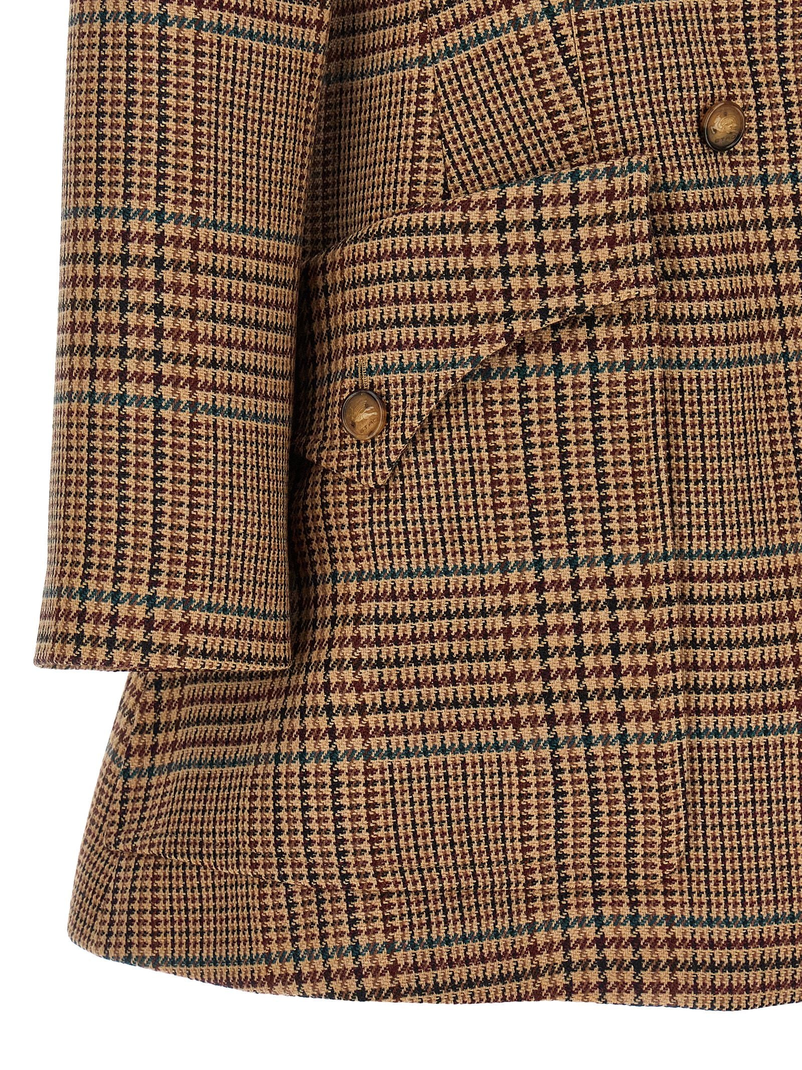 Overcoat by Etro for women in wool brown & horn features a contemporary silhouette showcasing a contemporary and refined pockets for a sophisticated finish.