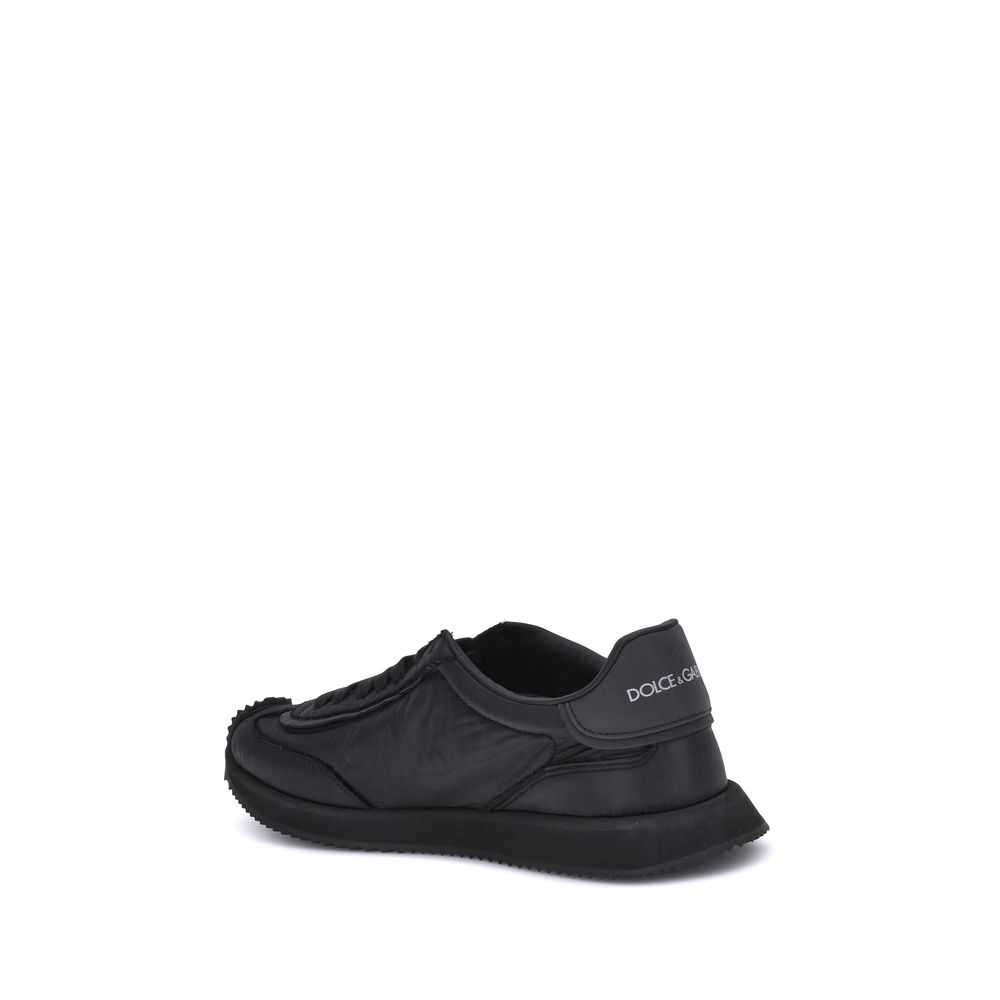 Athletic Sneakers Dolce & Gabbana men suede leather black & monogram featuring a avant-garde Men's Athletic Suede Leather Sneakers design with a avant-garde athletic style for a refined finish.