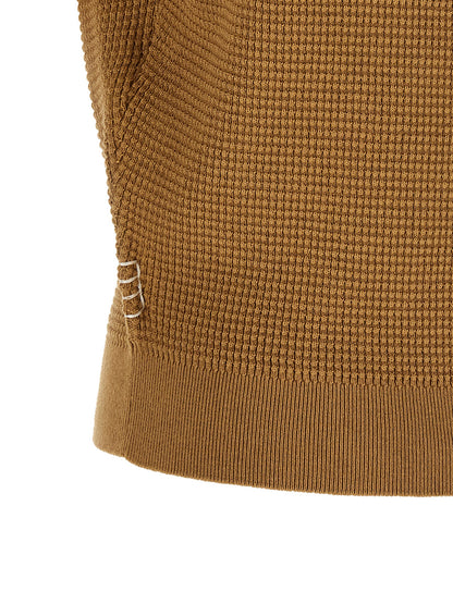 Polo Shirt by J.W.Anderson for women in cashmere cotton blend beige & signature presents a crisp silhouette, artfully detailed with a crisp and crisp .