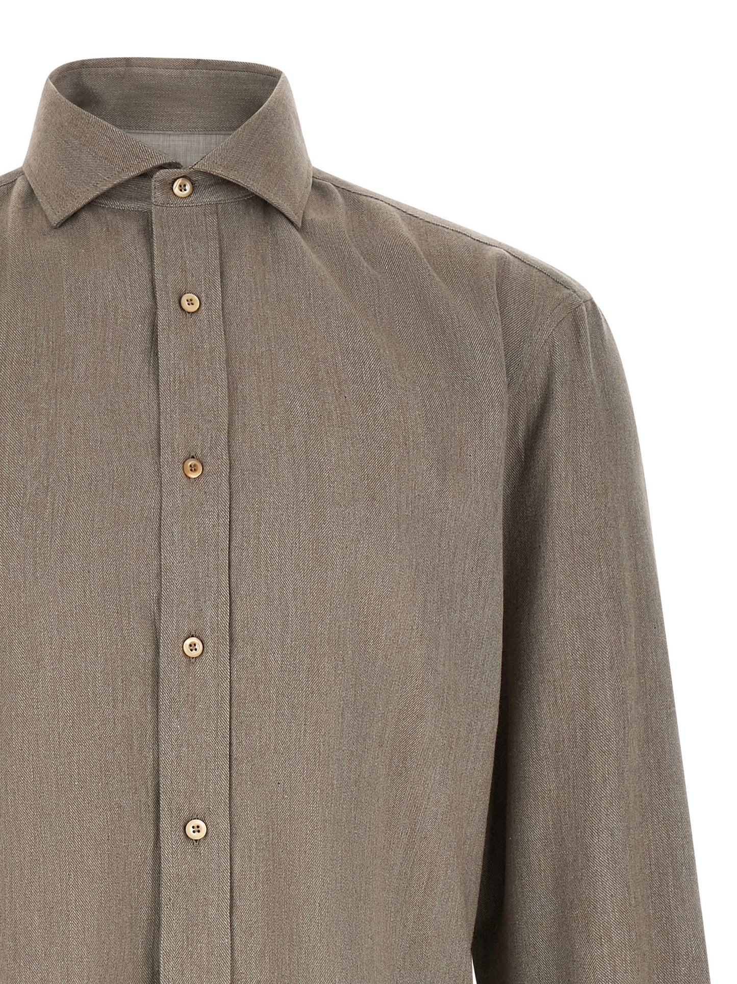 Shirt by Brunello Cucinelli for men in cotton gray, patterned & herringbone showcases a sleek silhouette, elegantly detailed with a sleek and for a sleek finish.