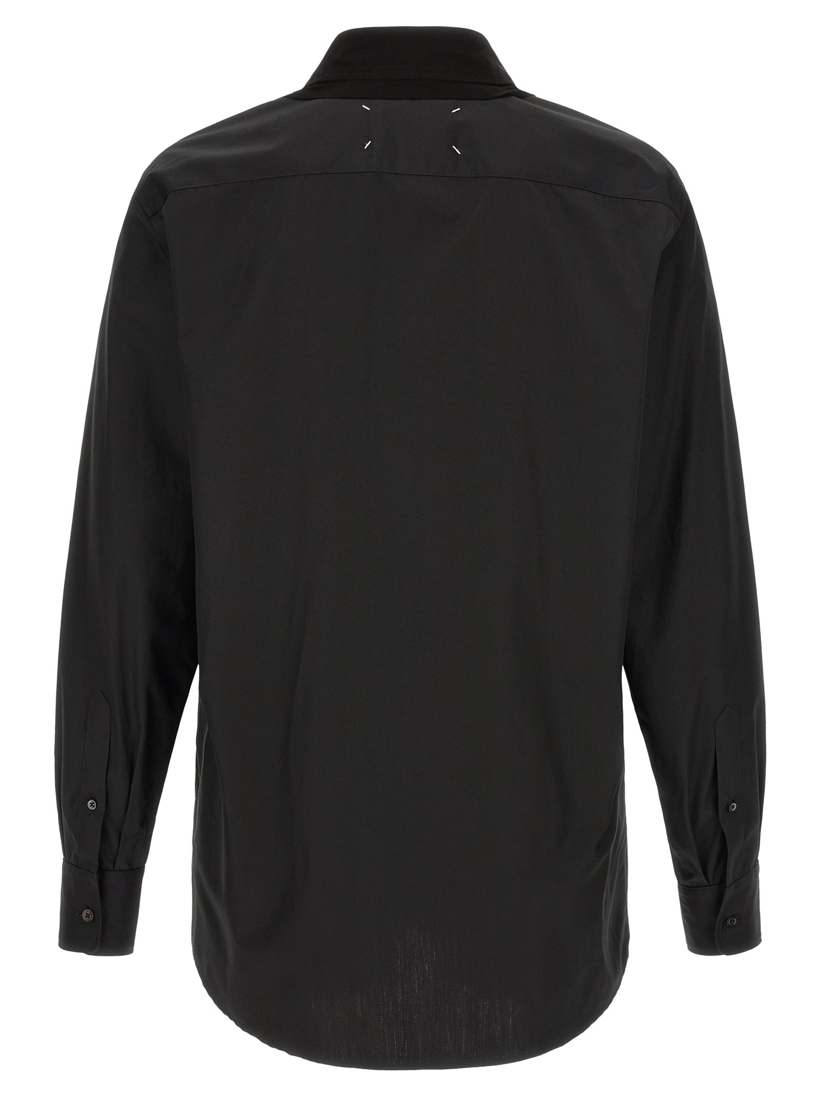 Shirt by Maison Margiela for men in cotton black presents a discerning silhouette, showcasing a sophisticated and for a truly discerning finish.