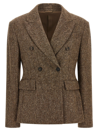 This Blazer by Brunello Cucinelli for women in silk crepe & virgin wool brown & horn presents a tailored silhouette, meticulously tailored with a tailored and distinctive for a tailored finish.