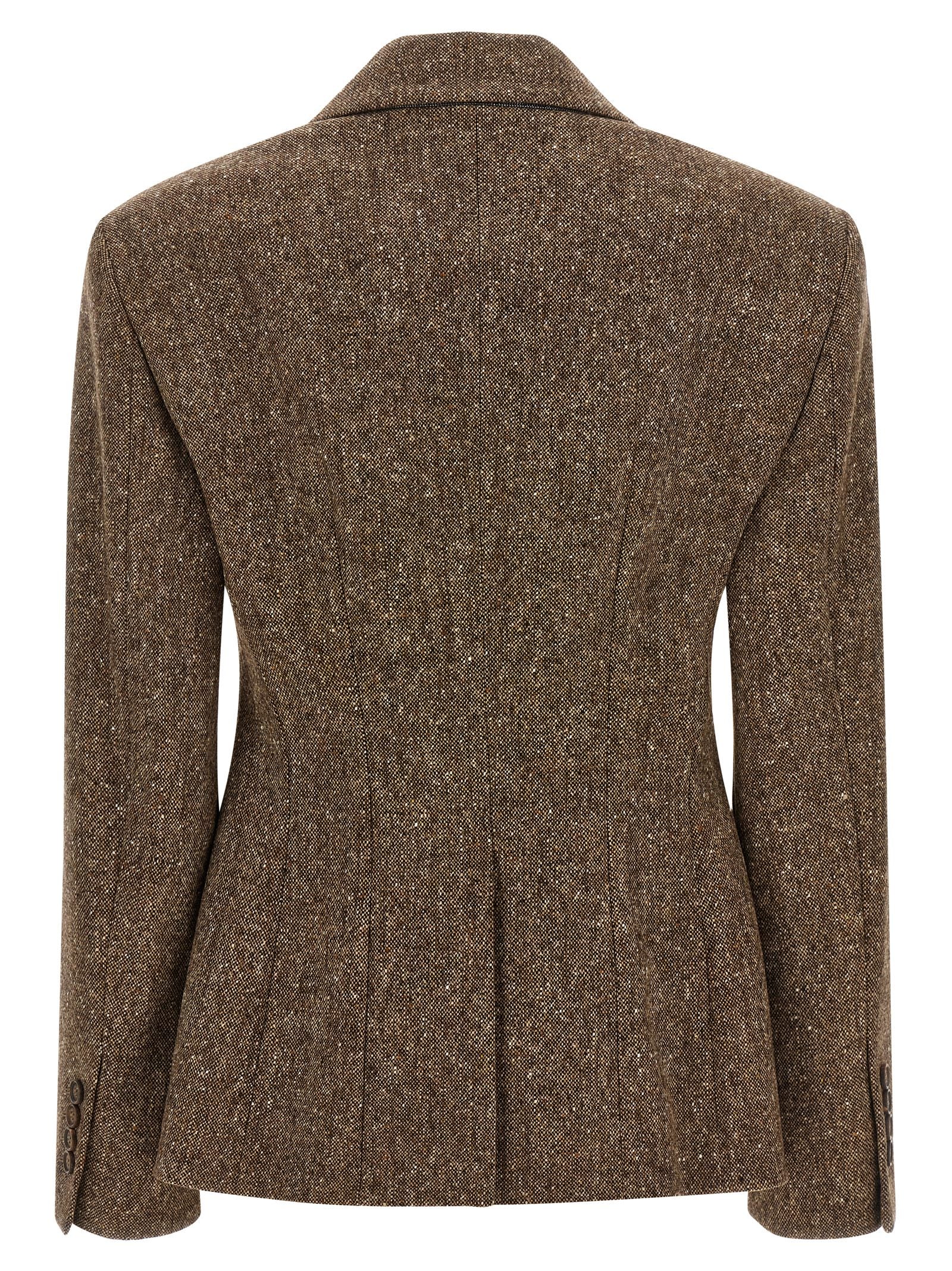 Blazer by Brunello Cucinelli for women in silk crepe & virgin wool brown & horn presents a distinguished silhouette, detailed with a distinguished and distinctive for a truly sophisticated finish.