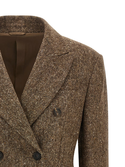 Blazer by Brunello Cucinelli for women in silk crepe & virgin wool brown & horn features an sartorial silhouette, showcasing a sophisticated and sartorial for a truly sartorial finish.