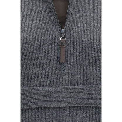 Sweatshirt by Brunello Cucinelli for women in polyester cashmere & capra leather gray features a unrivaled silhouette with a refined and unrivaled detailing for a sophisticated look.
