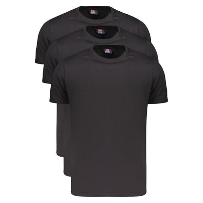 T-Shirt by Norway 1963 for men in cotton black showcases a chic silhouette, artfully detailed with a chic crew neckline and for a chic finish.