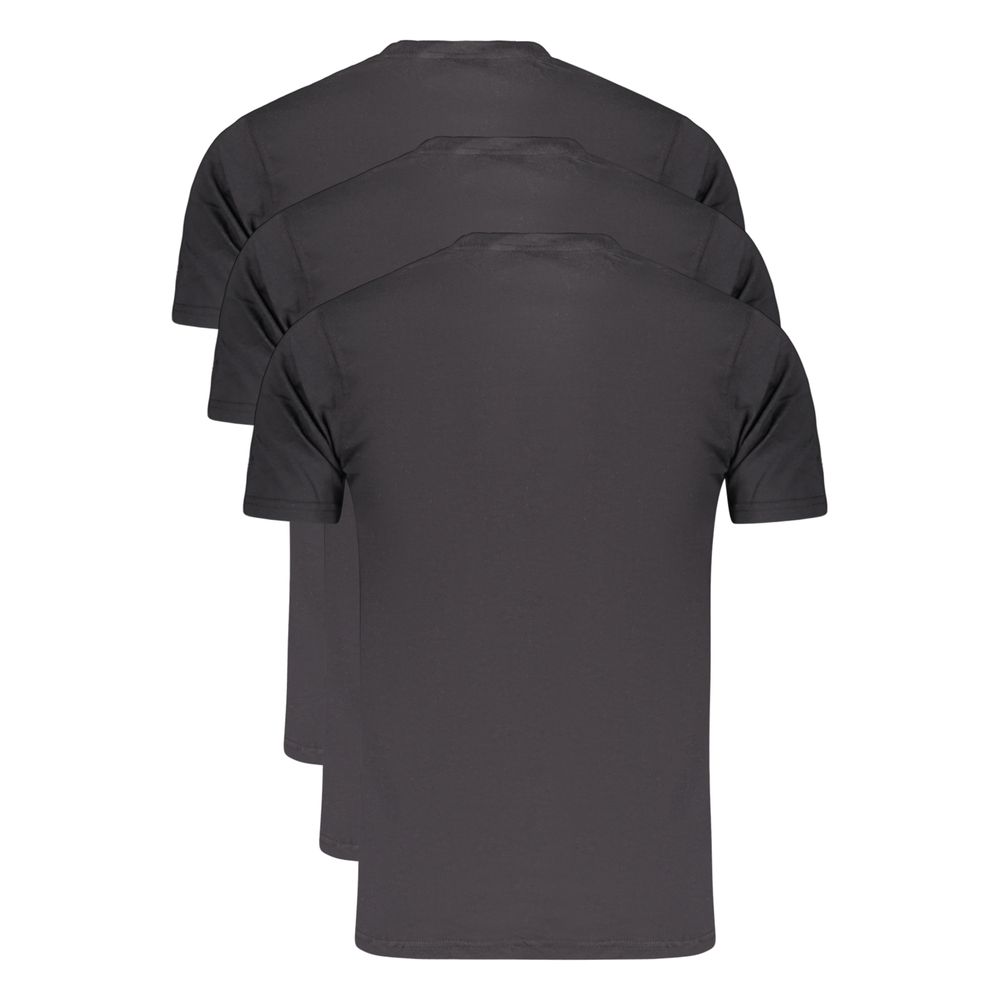 T-Shirt by Norway 1963 for men in cotton black features an on trend silhouette, perfectly showcasing a on trend and crew neckline for an elevated aesthetic.