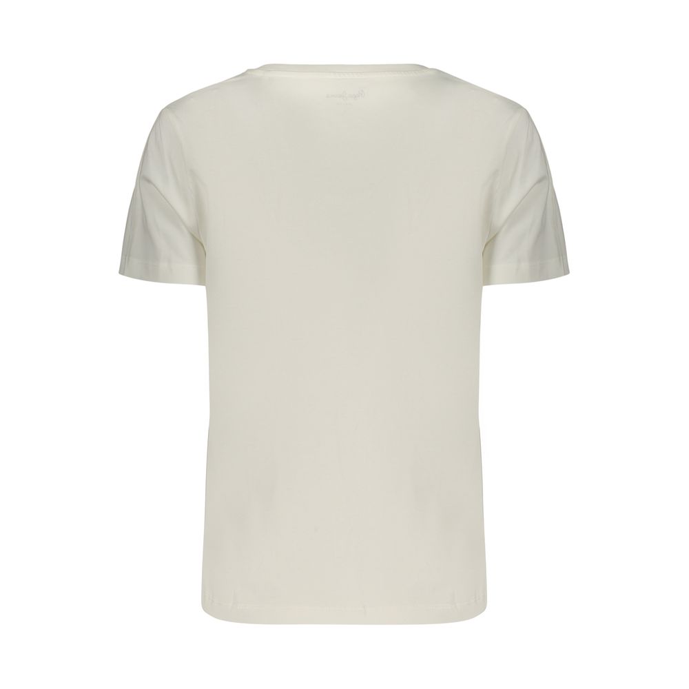 T-Shirt by Pepe Jeans for women in cotton white & print showcases a fashionable silhouette, elegantly detailed with a fashionable and for a sophisticated, high-fashion look.