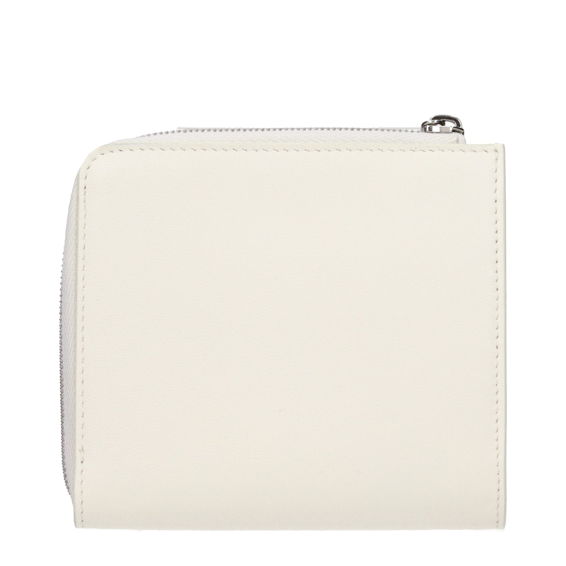 Wallet by Jil Sander for women in leather white showcases a distinguished silhouette, artfully capturing the essence of the distinguished Leather Wallet design with functional .