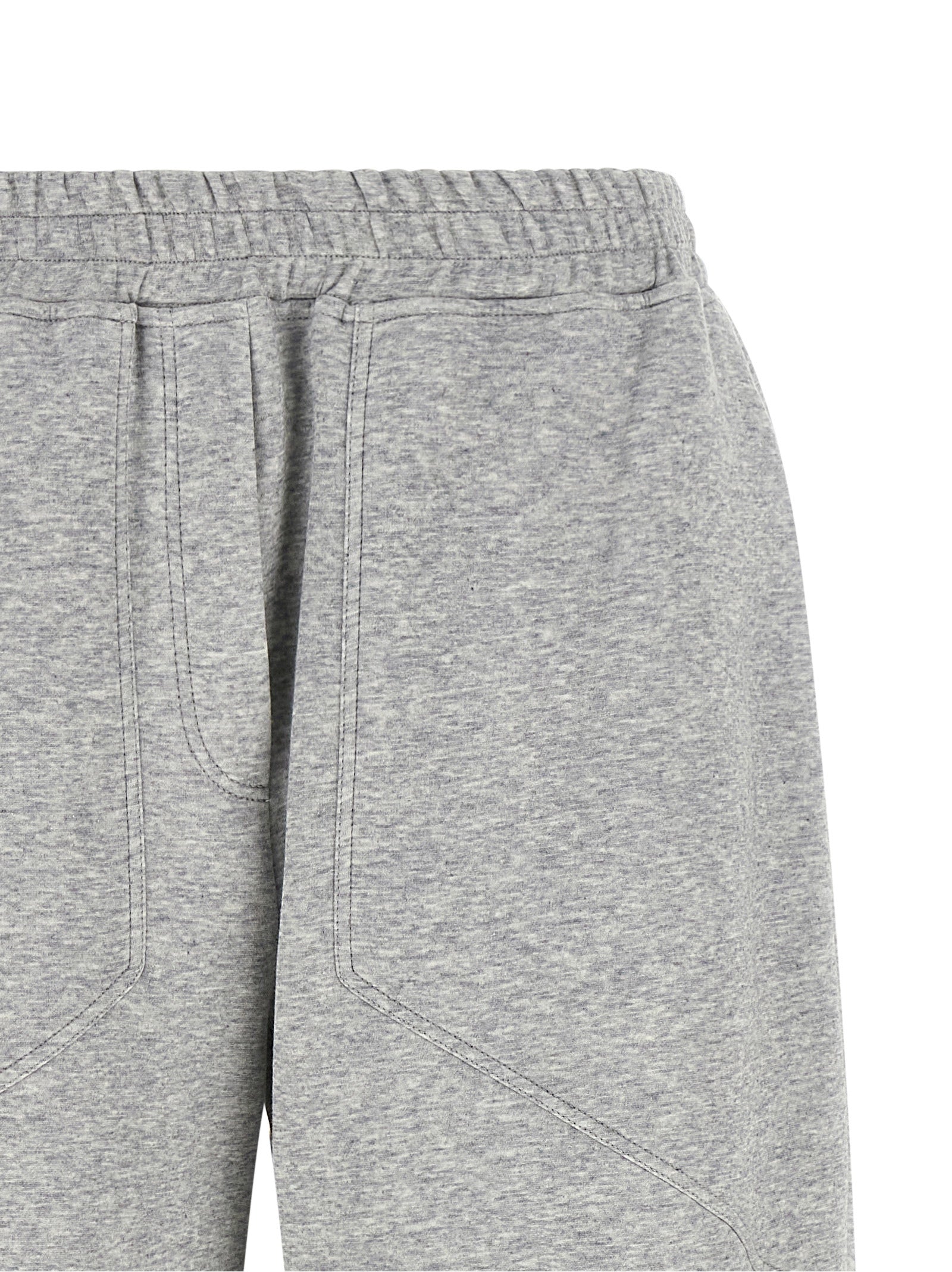 Joggers by Brunello Cucinelli for women in polyamide cotton & cashmere gray presents a tailored silhouette, showcasing a tailored athletic & wide and long cut with a refined for a truly tailored aesthetic.