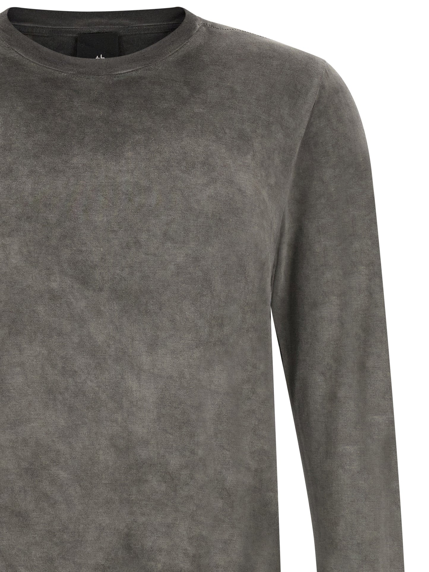 T-Shirt by Thom Krom for men in viscose gray features an edgy silhouette, meticulously detailed with a sophisticated and crew neckline for a truly edgy finish.
