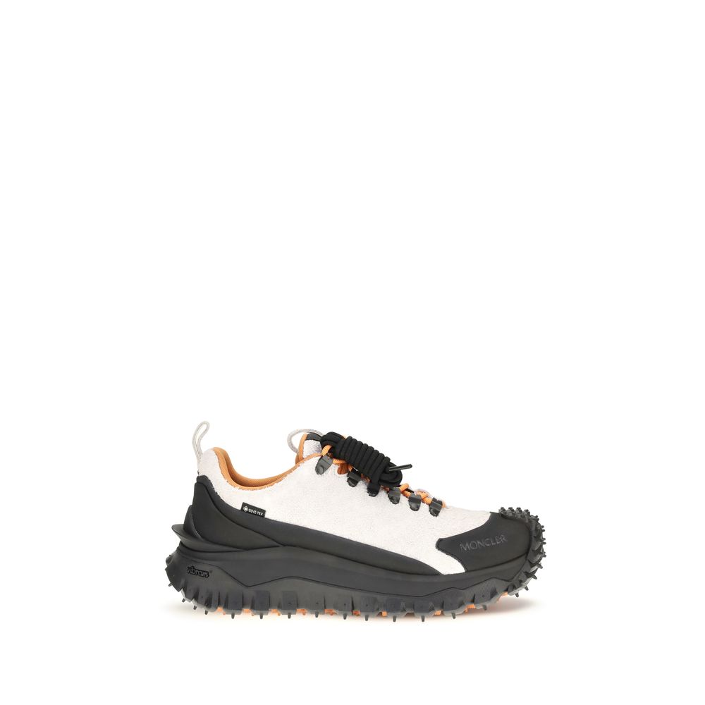 Athletic Sneakers Moncler men eva tu & bos taurus suede calf leather multicolor featuring a avant-garde Men's Athletic EVA TU & Bos Taurus Suede Calf Leather Sneakers design with a avant-garde athletic style for a refined finish.