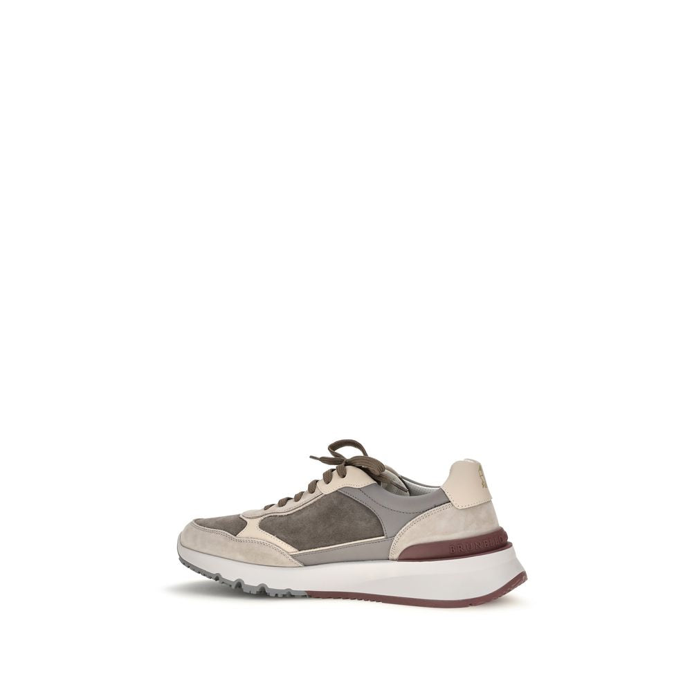 Sneakers by Brunello Cucinelli for men in tu & bos taurus calf leather gray features a chic design, perfectly showcasing the chic chunky style of this Men's Chunky TU & Bos Taurus Calf Leather Sneakers.