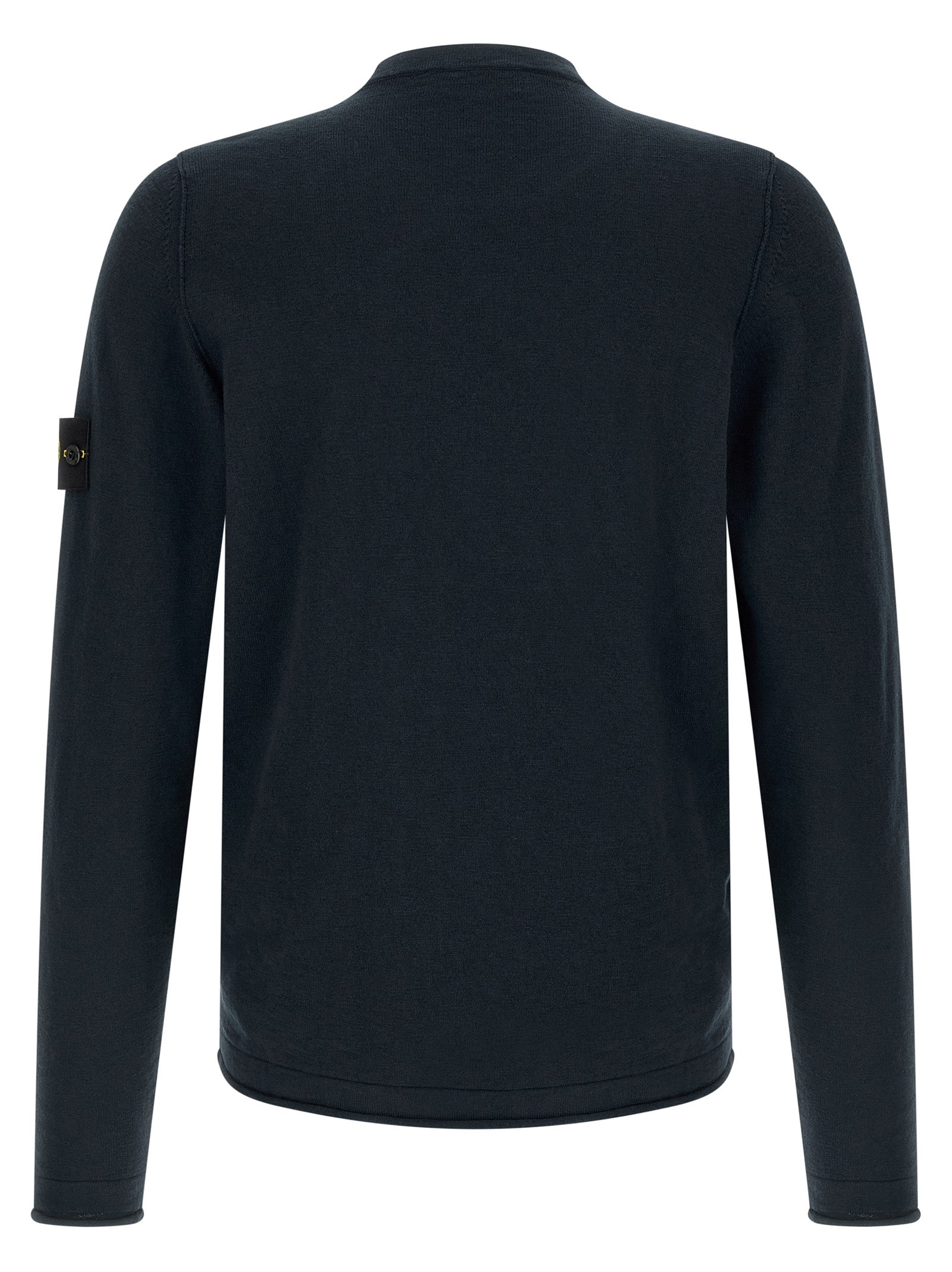 Cardigan by Stone Island for men in nylon & cotton blue showcases a luxurious silhouette, meticulously detailed with a sophisticated crew neckline and for a refined finish.